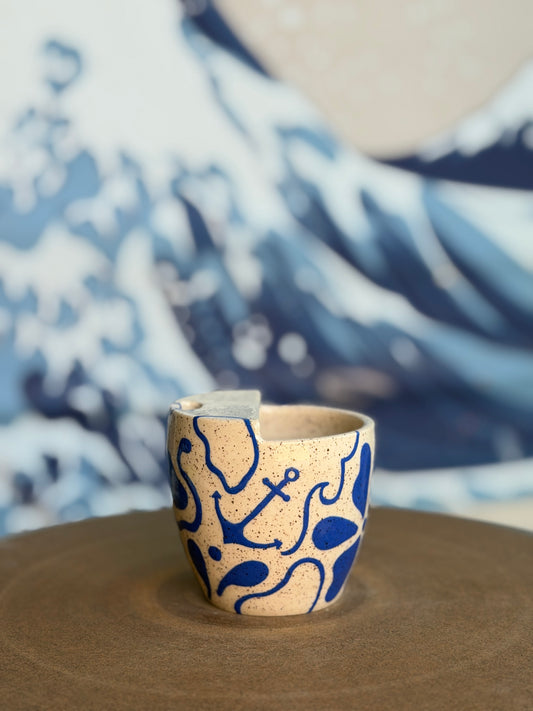 Blue on White Doodle to-go mug | Mini