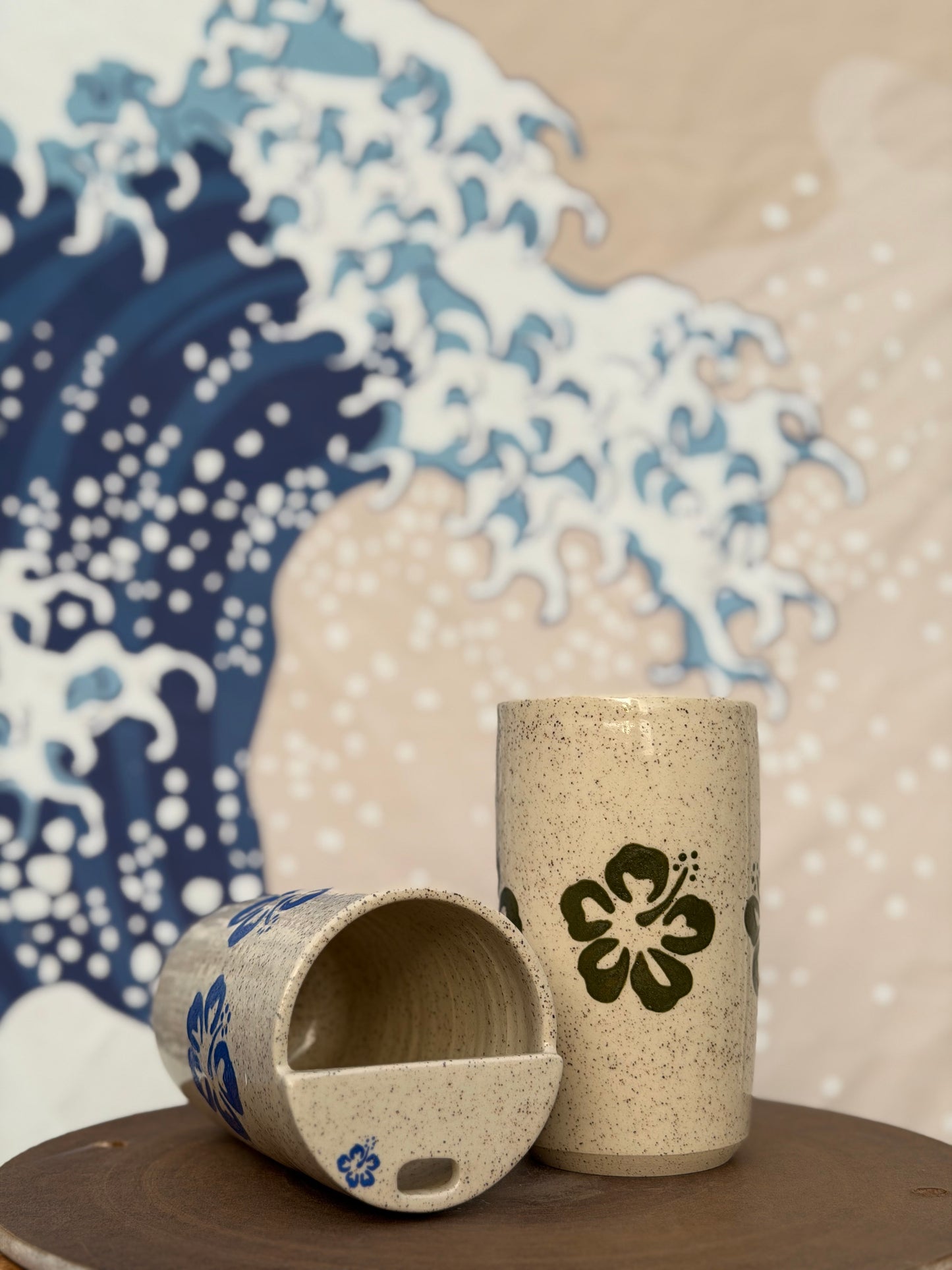 Hibiscus on White to-go mug | Tall