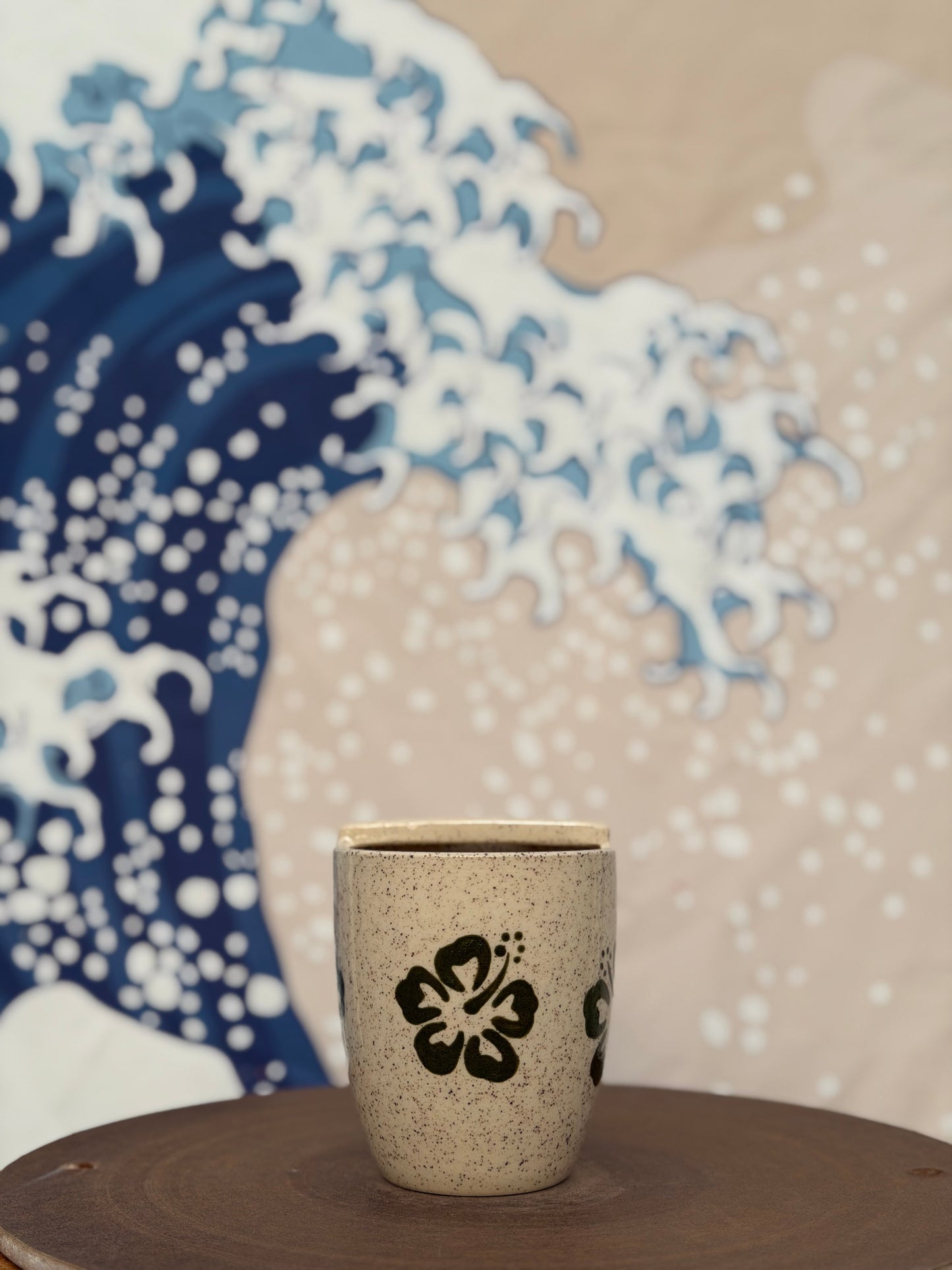 Hibiscus on White to-go mug | Small