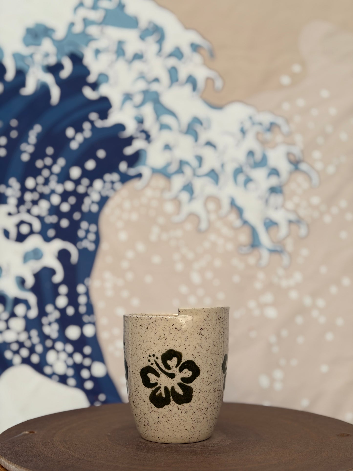 Hibiscus on White to-go mug | Small