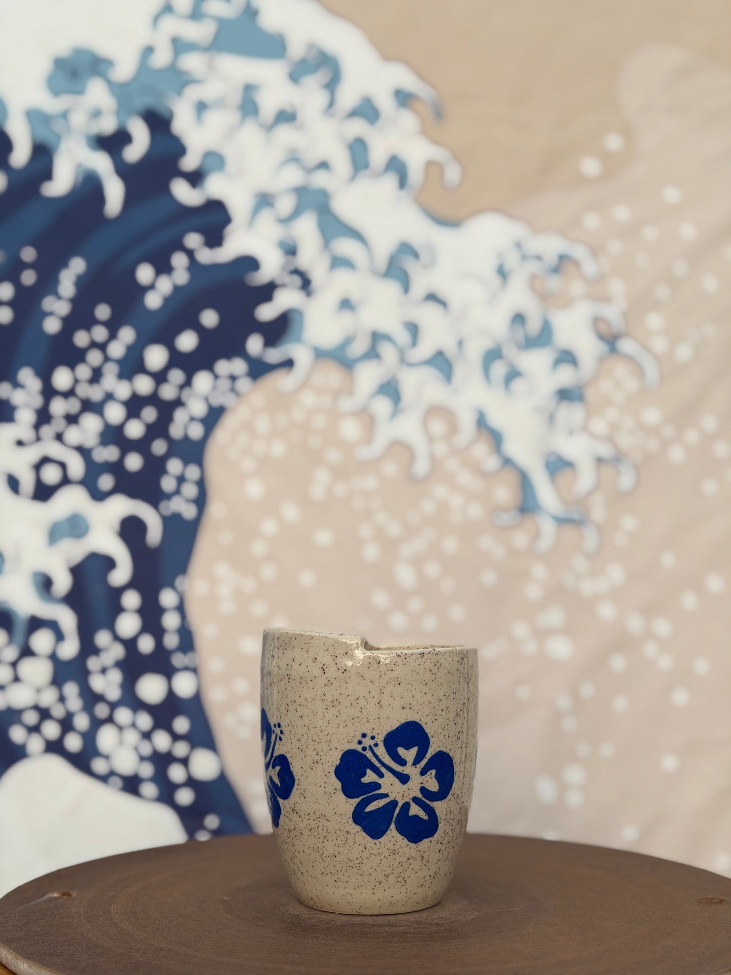 Hibiscus on White to-go mug | Small