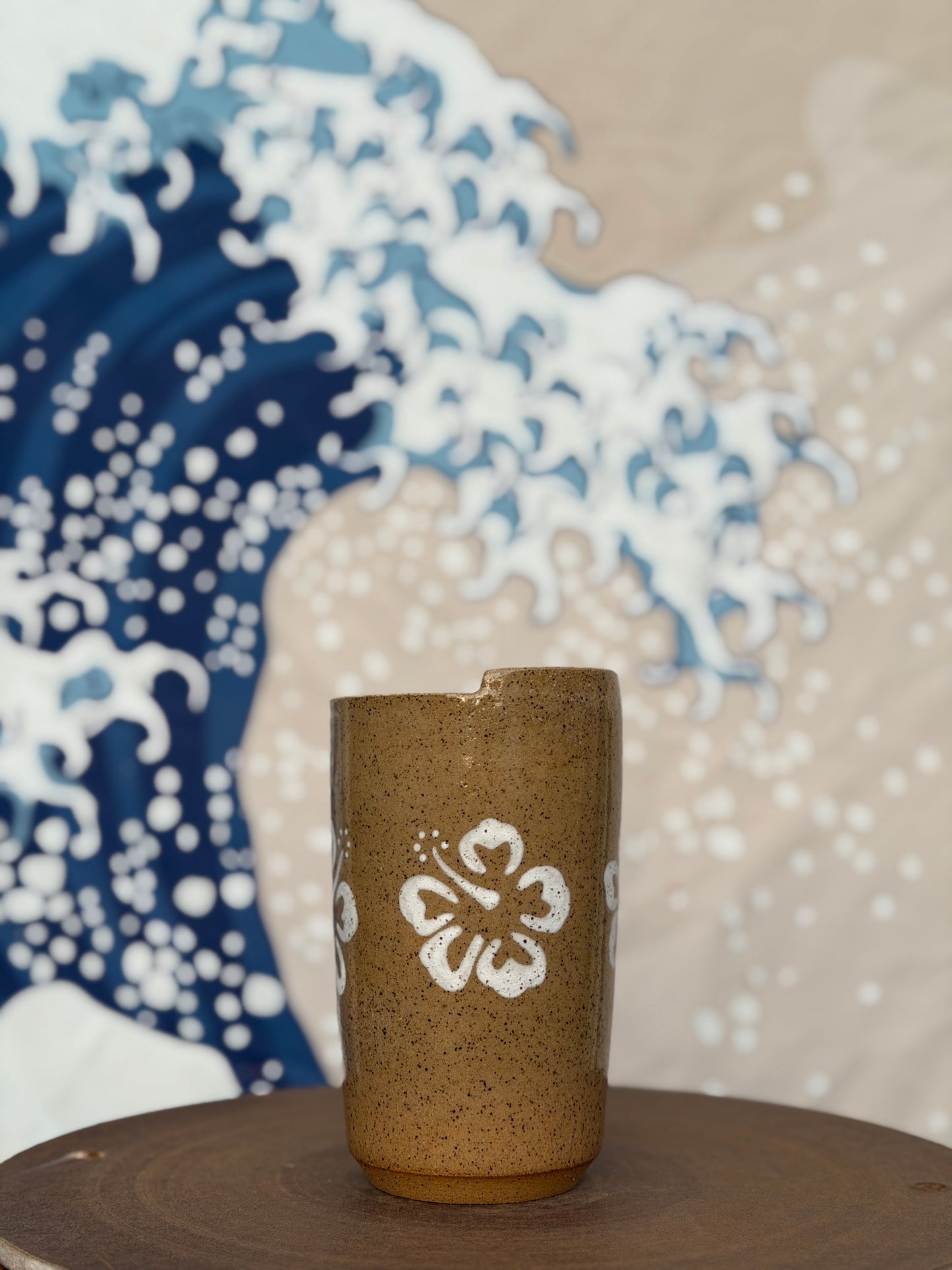 Hibiscus on Tan to-go mug | Tall