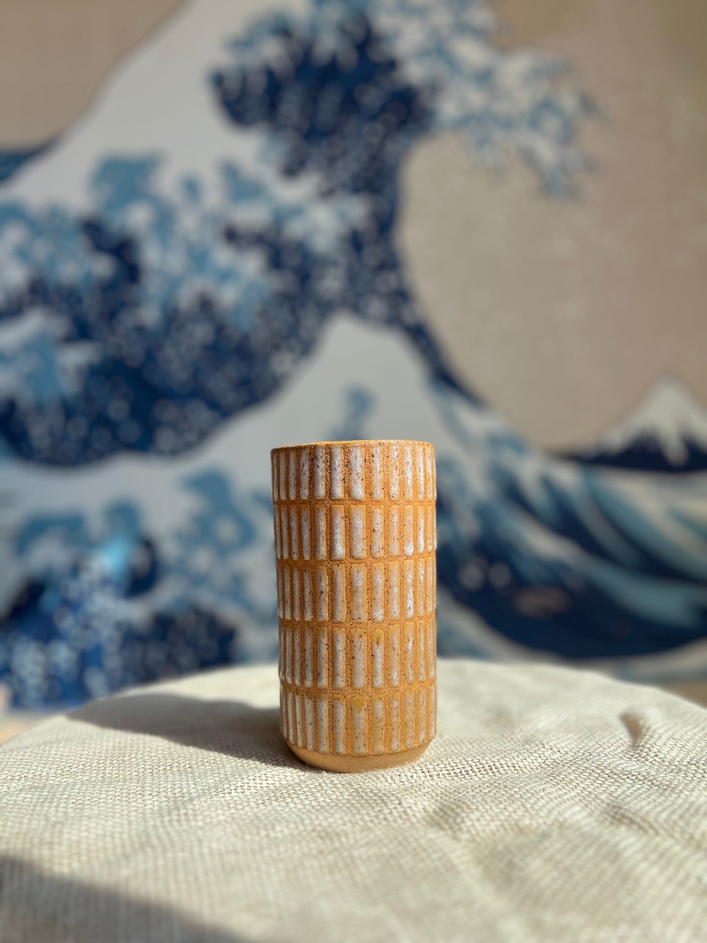 Tan Tiles to-go mug | Tall